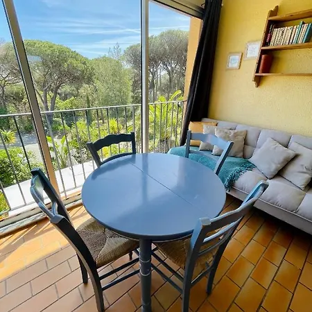 Bel Avec Mezzanine, Vue Et Piscine Apartment *